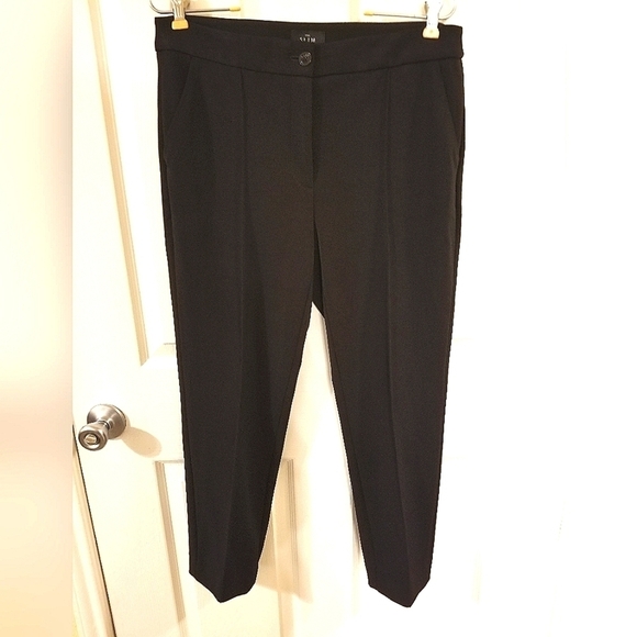White House Black Market The Slim Crop Black Pants - Picture 1 of 5